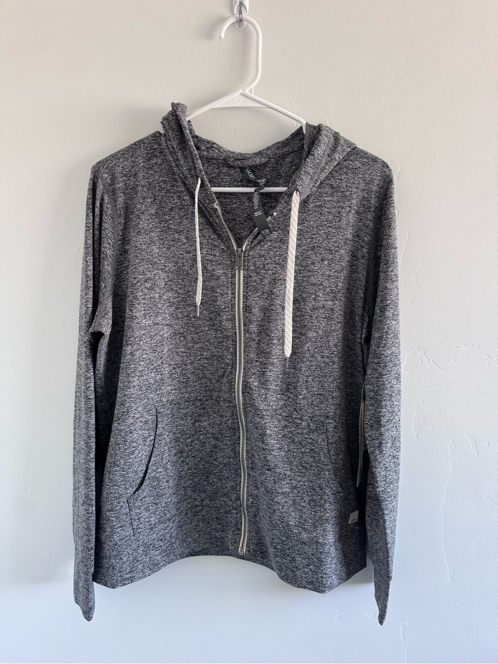 Vuori Halo Performance Hoodie 2.0 Heather Grey LARGE - Picture 2 of 5